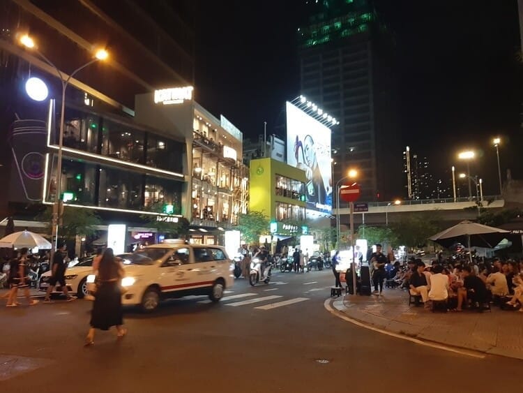 ホーチミンの街