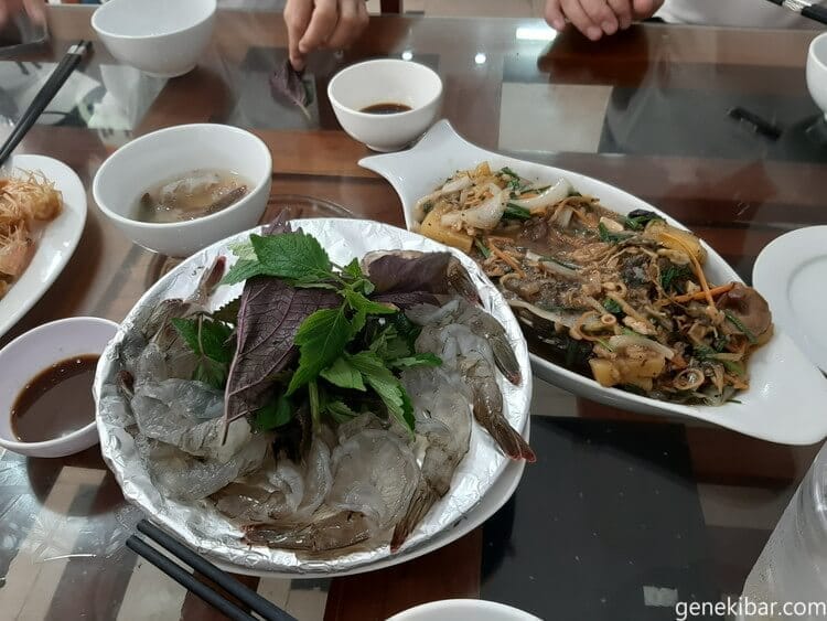 海産物のランチ