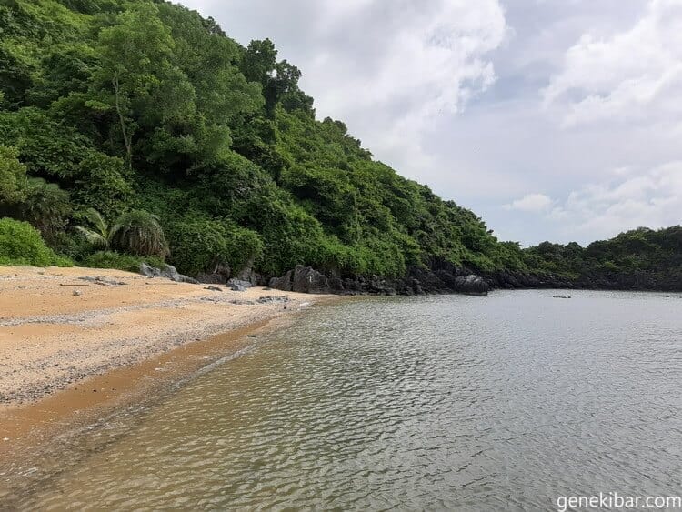 ハロン湾のビーチ