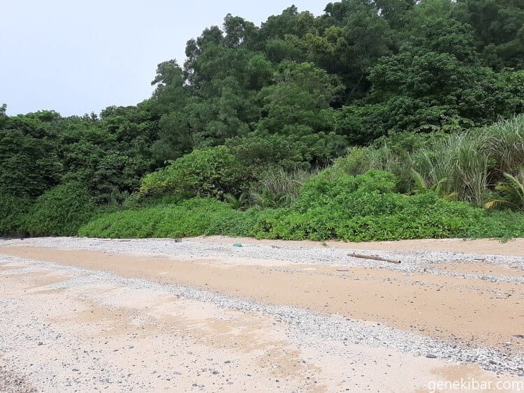 ハロン湾のビーチ
