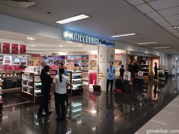 マニラの空港の免税店