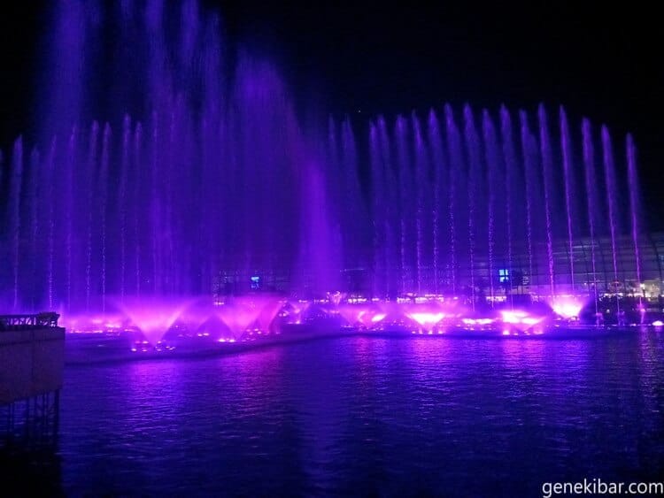 ザ・ファウンテンの噴水