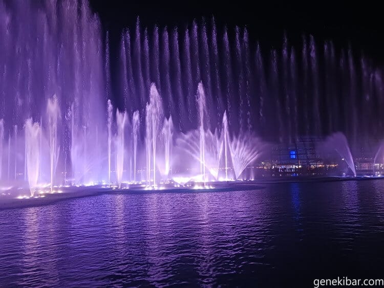 ザ・ファウンテンの噴水