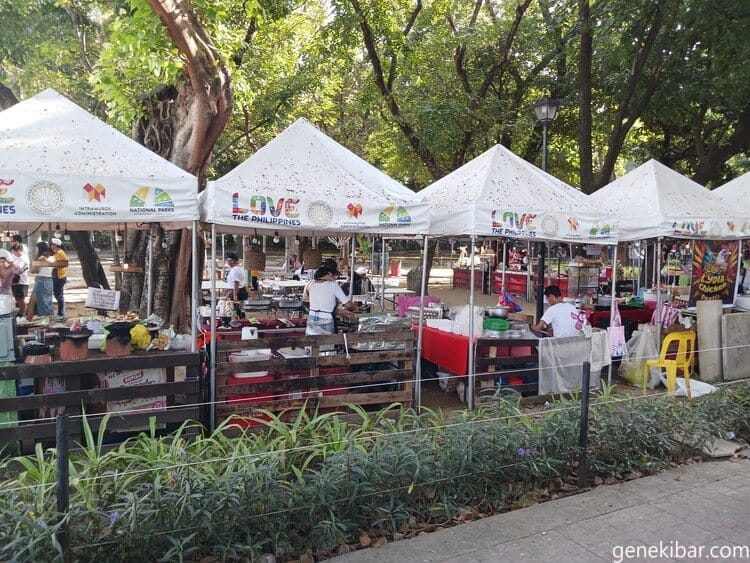 リサール公園の出店