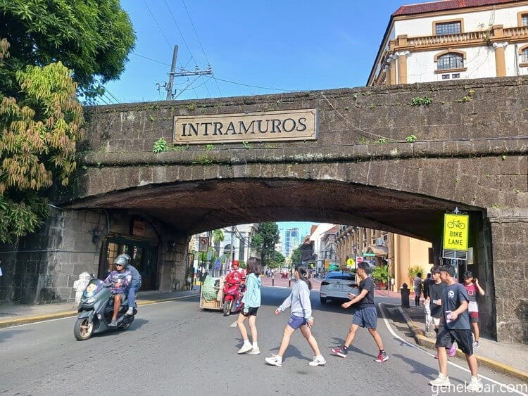 イントラムロス