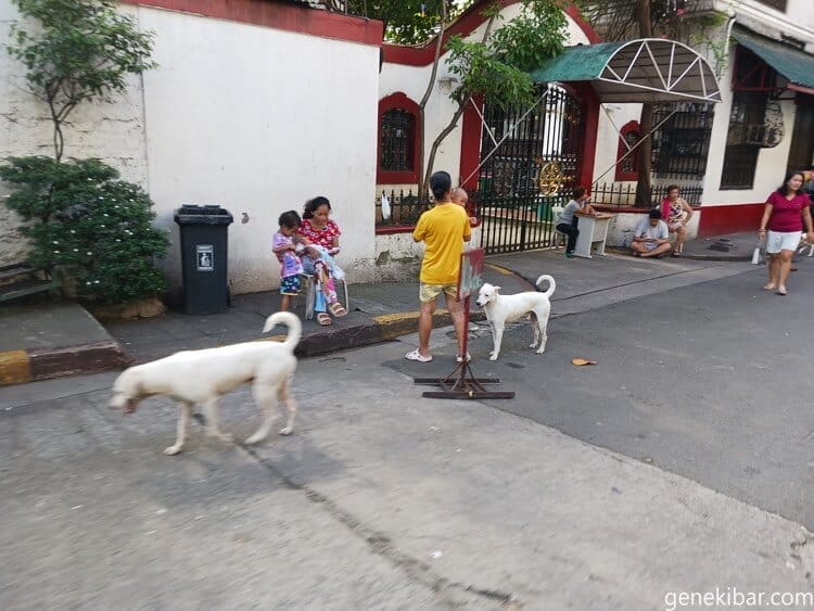 イントラムロスに暮らす人