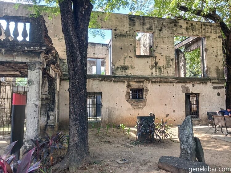 アメリカ兵舎の外壁