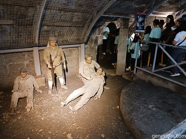 日本軍と捕虜のジオラマ