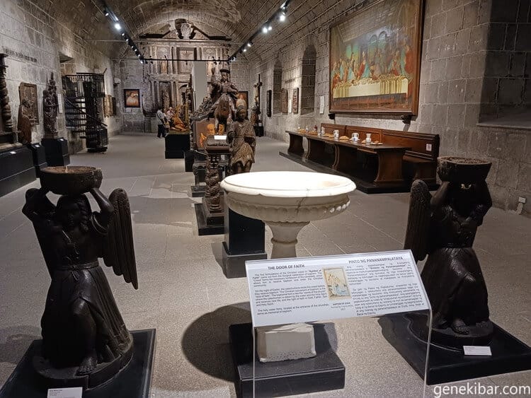 部屋の展示スペース