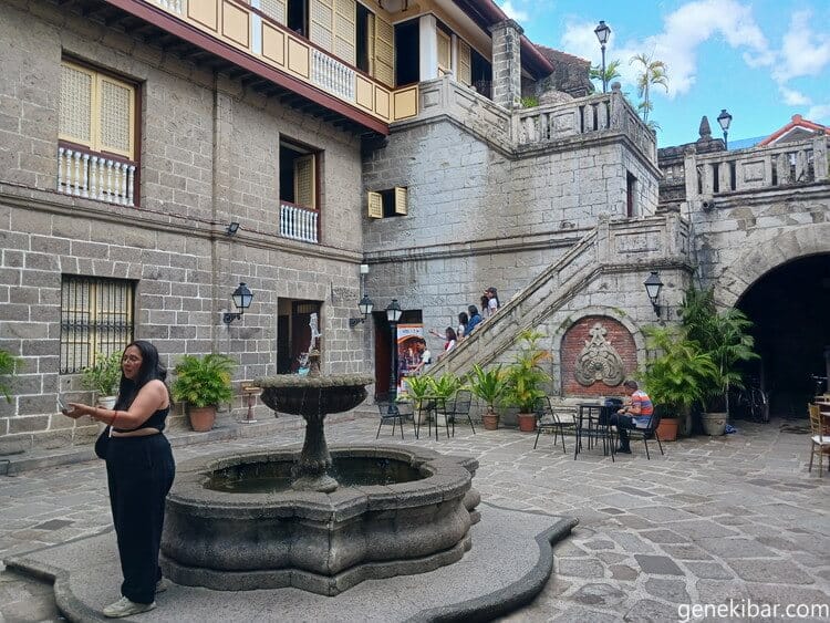 カーサマニラ博物館の入り口