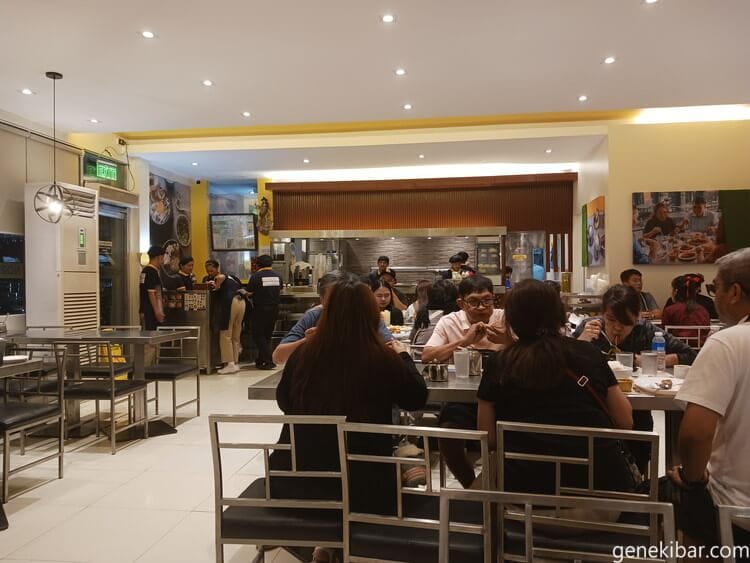 ノースパークヌードルズのお客さん