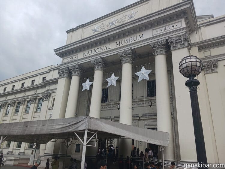 フィリピン国立博物館の外観