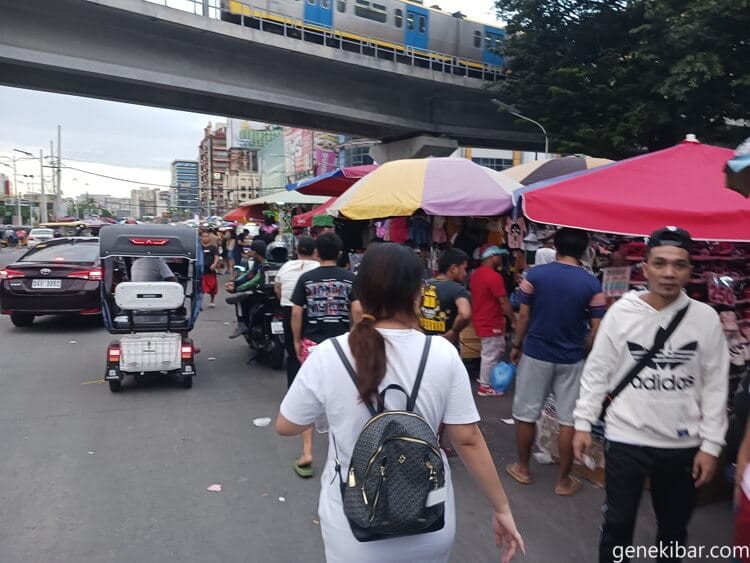 バクラランマーケット