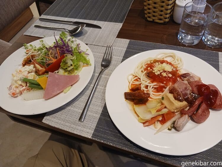ホテルの朝食