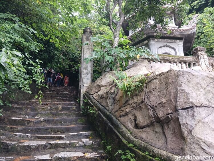 五行山の階段