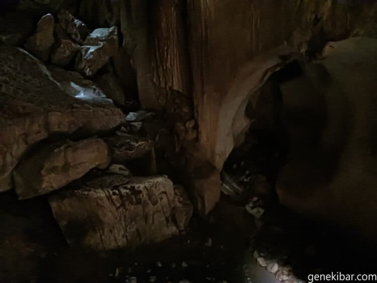 ヴァントン洞窟の奥