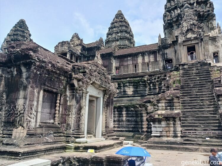 アンコールワットの中央祠堂