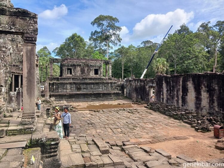 バイヨン寺院の石材