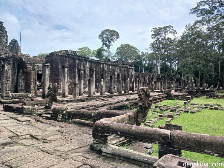 バイヨン寺院の出口