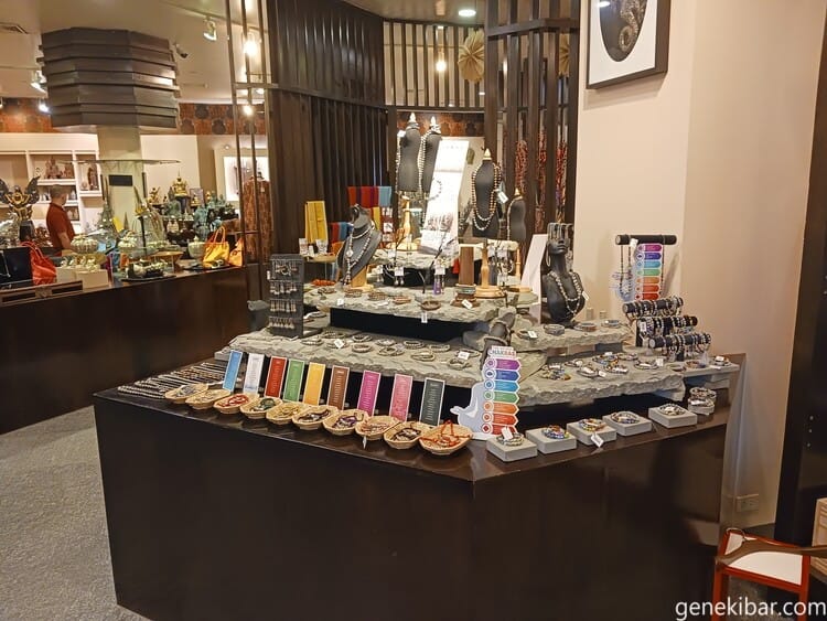 アンコール国立博物館のミュージアムショップ