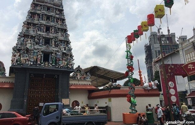 スリ・マリアマン寺院と牛車水