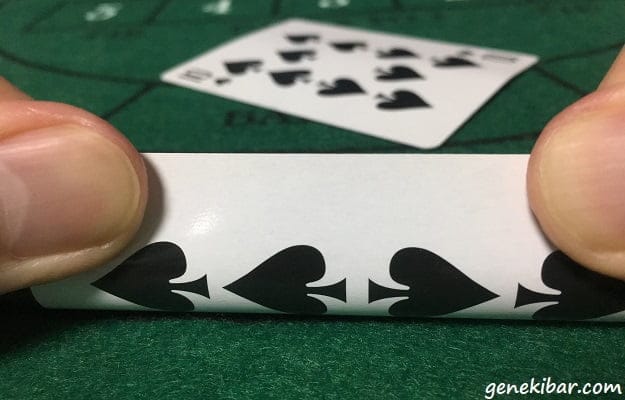 バカラで1枚目は10でフォーサイド