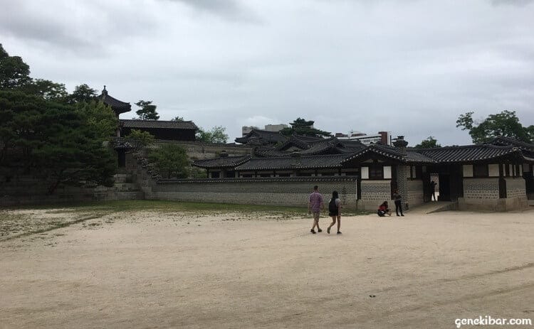 昌徳宮の観光客